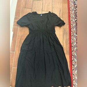 Old navy size XL black eyelet sleeve maxi dress